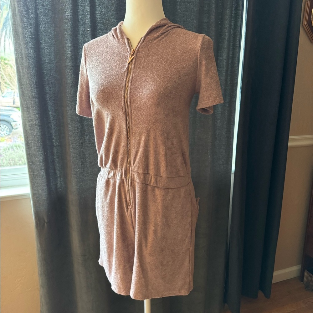 Yitty Terry Short Cover-up Size Medium